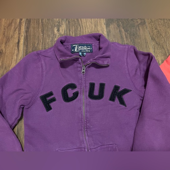 2 FCUK zippered collared sweaters vintage French connection XS pink & purple - Picture 5 of 8